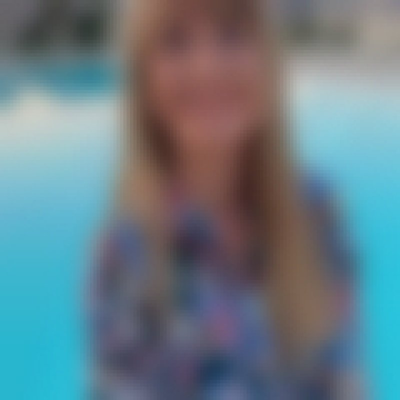 Lisa, 37, Fort Saskatchewan