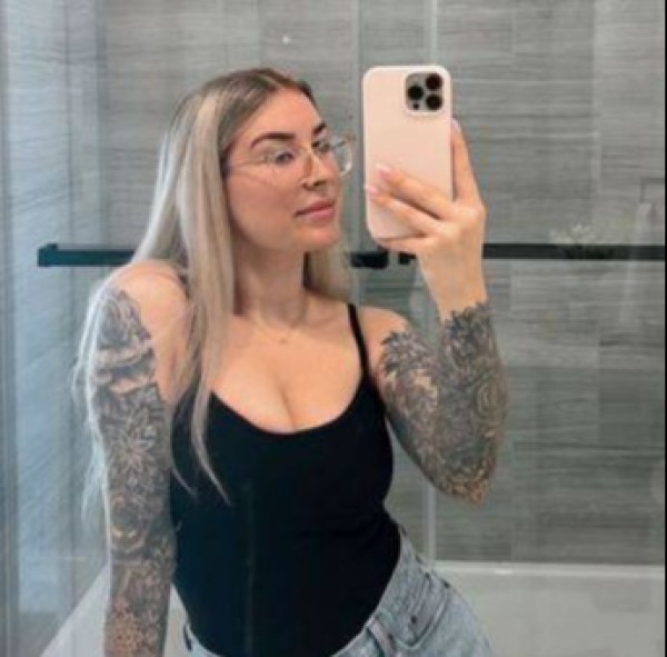 Julianna, 42, Achhnera