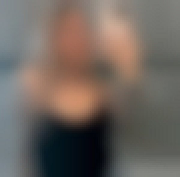 Julianna, 41, Kyab