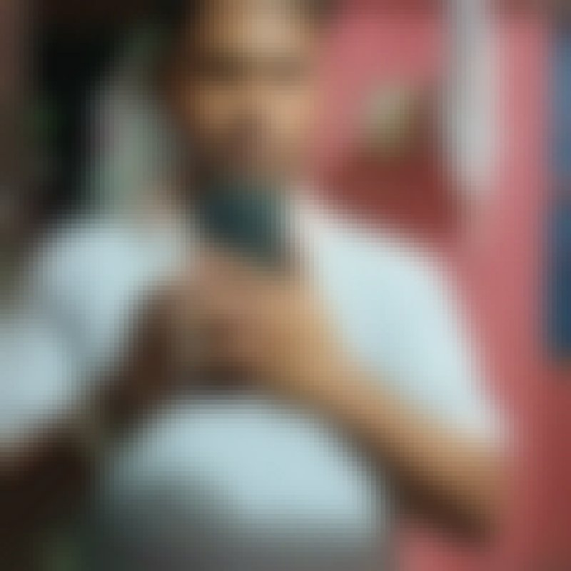 Habib, 19, Yermal