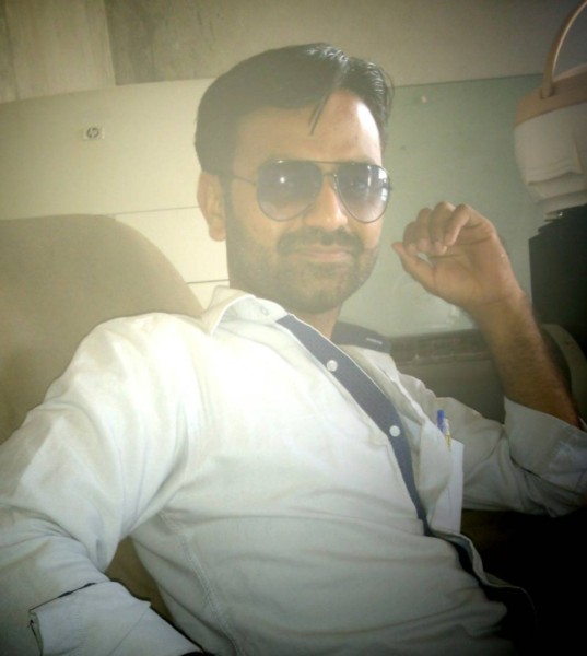 razi, 39, Pakistan