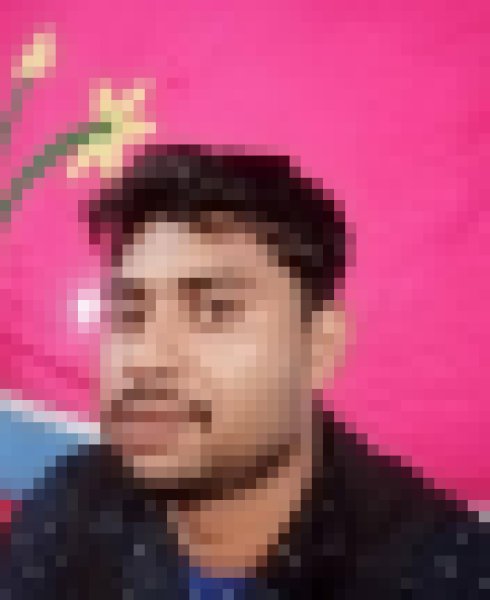Nayon, 35, Chelghoum El Ad