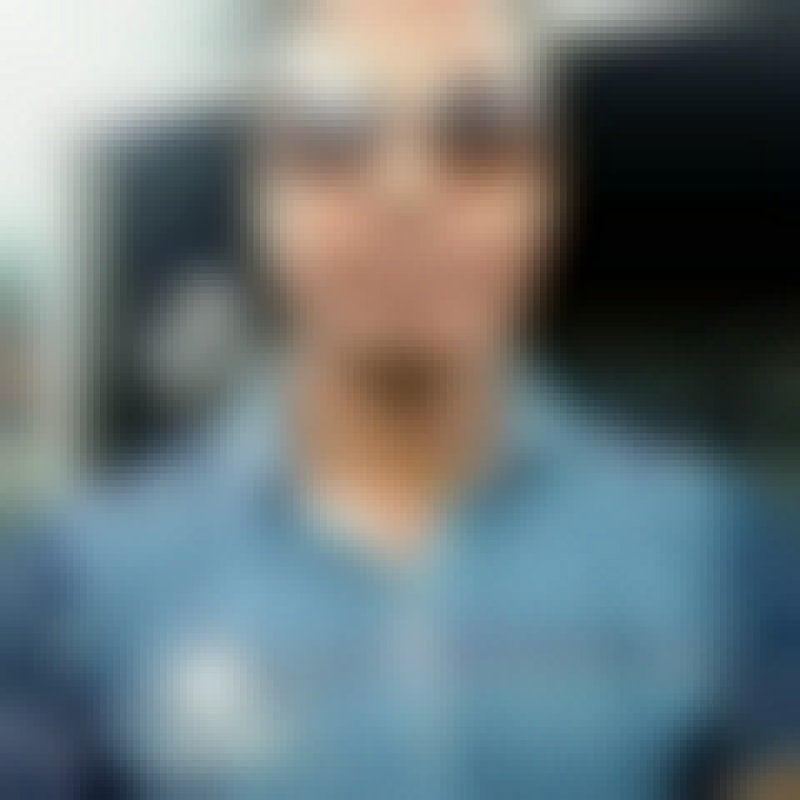 Jamalkhan, 36, Shihezi