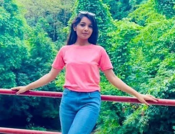 Annisha, 19, Zemmouri