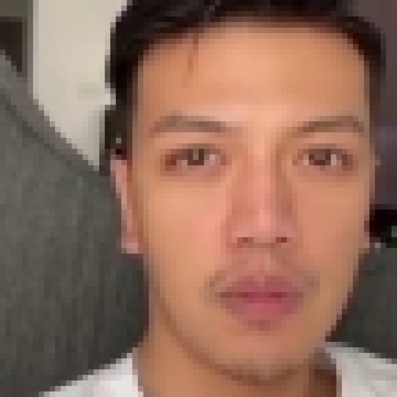 Alexander, 28, Carmignano