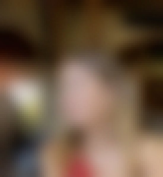 Mariam, 26, La Canada Flintridge