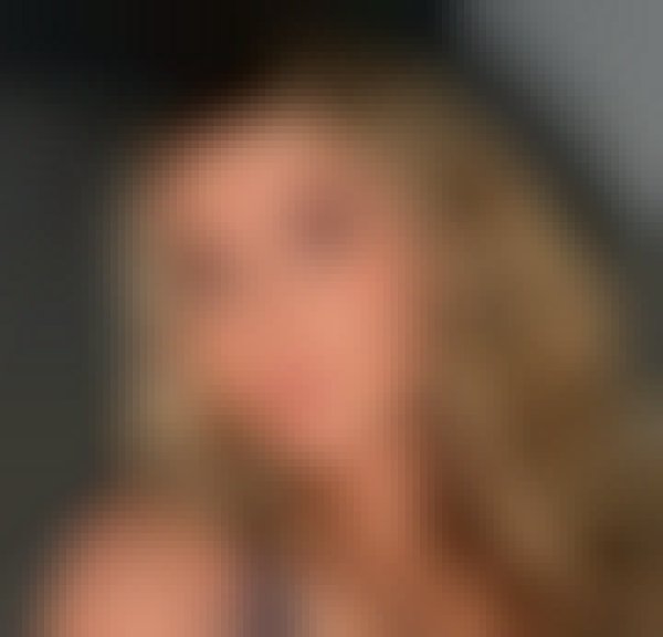 Maddie, 32, Manapla