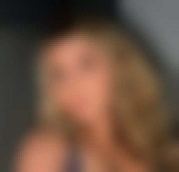Maddie, 32, Shamsa