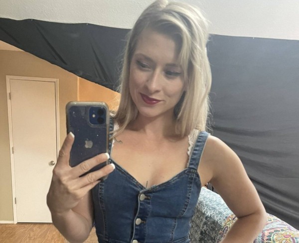 Roea, 34, Wai