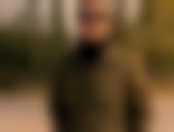 Khalid, 56, Seabra