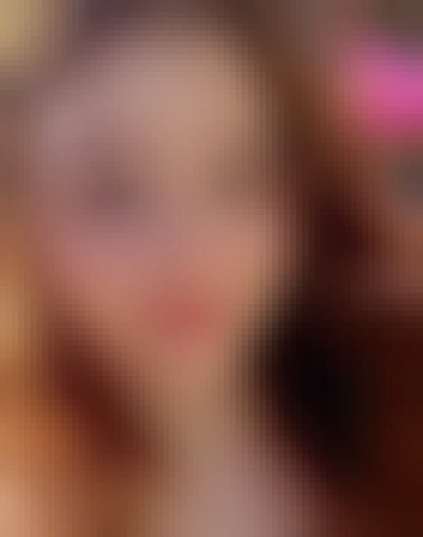 Mary, 22, Mali