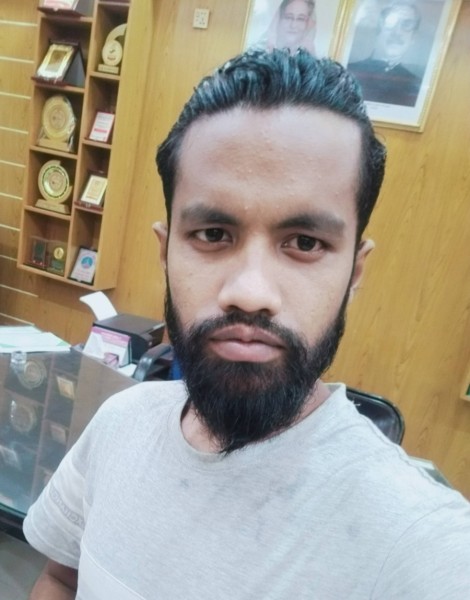 Md Sumon, 25, Dougabougou