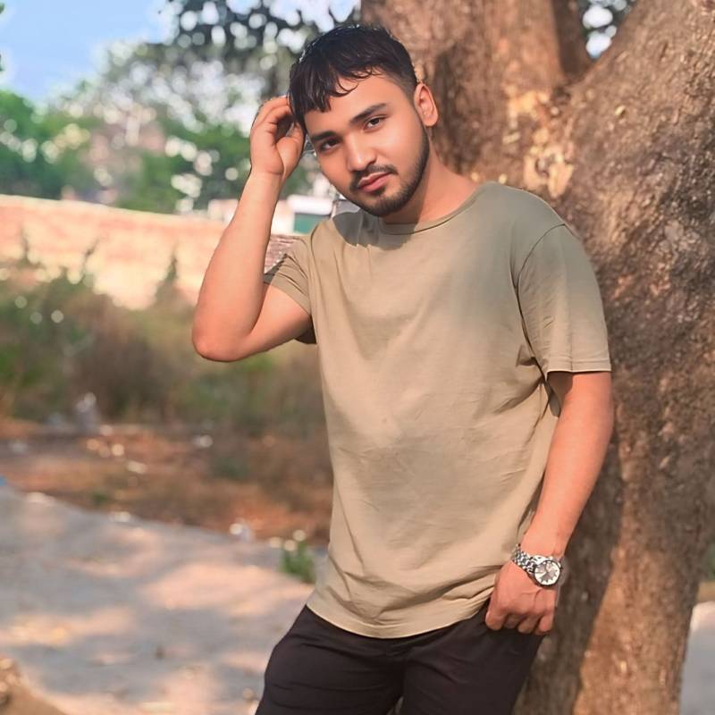 Rakib Khan, 25, Morsangsurorge