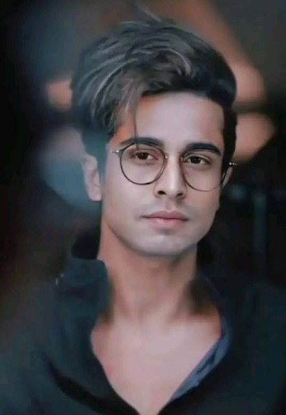 Hossain, 31, Kulti
