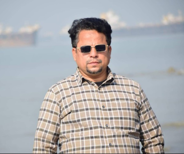 Anwar Hossain, 45, Sedan