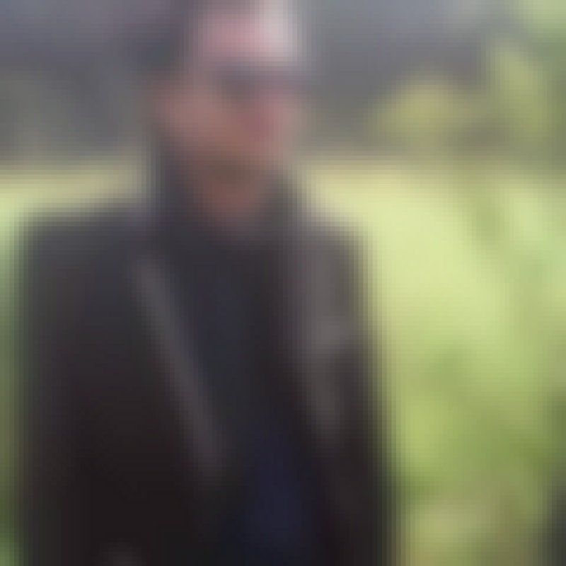 Parvez, 35, Moranbah