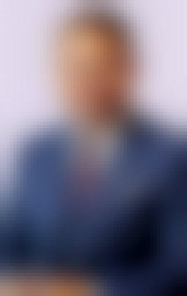 Max, 36, Bowling Green