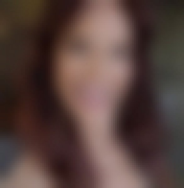 Elizabeth, 41, Anosiarivo