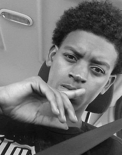 DeAndre, 31, Amiens