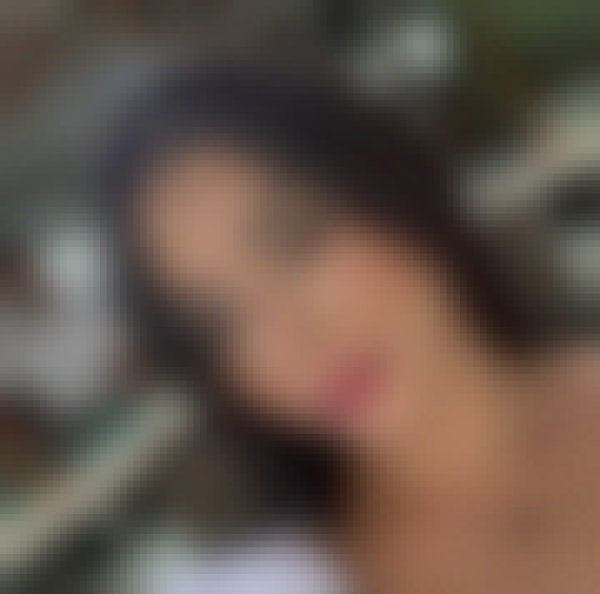 Mia Lavender, 33, Knpur