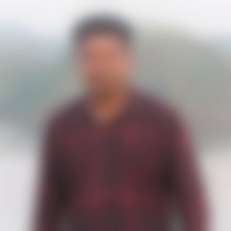 Kabir, 31, Trs Coroas