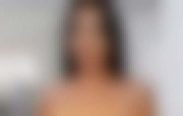 Kimsbelford, 30, Bela