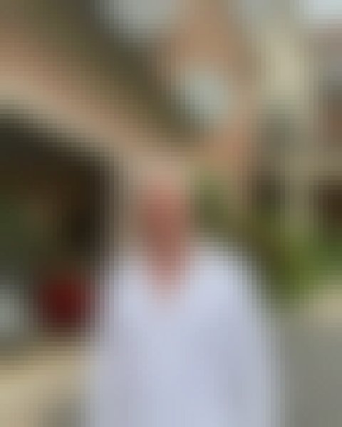 seidel, 50, Saudi Arabia