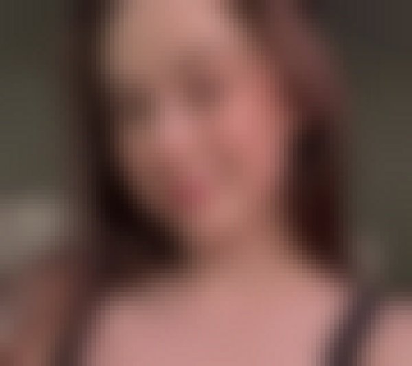 Hellen, 43, Agou