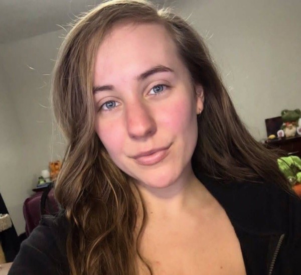 Ivana Zora, 30, Luena