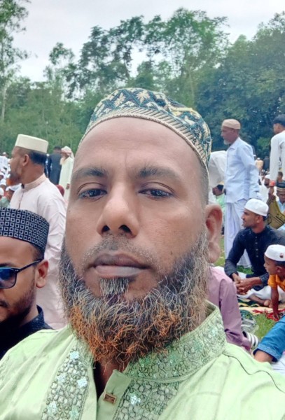 Atiqur Rahman, 44, Barra Velha