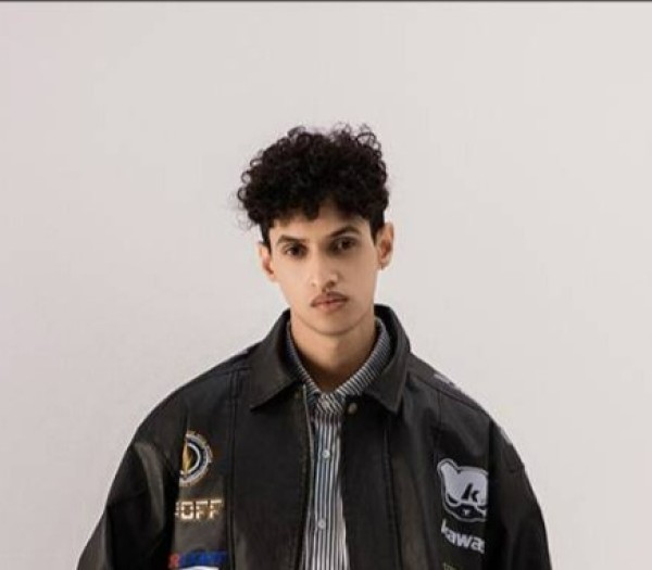 Mark Tishman, 21, Phan Thit