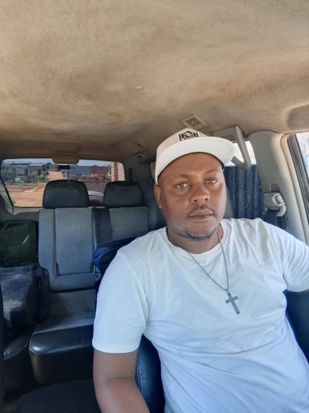 Admire, 36, Carrascal