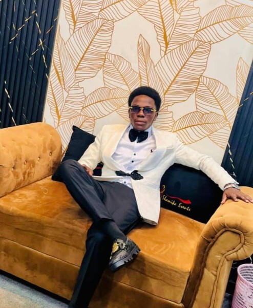 Luka, 25, Brookside