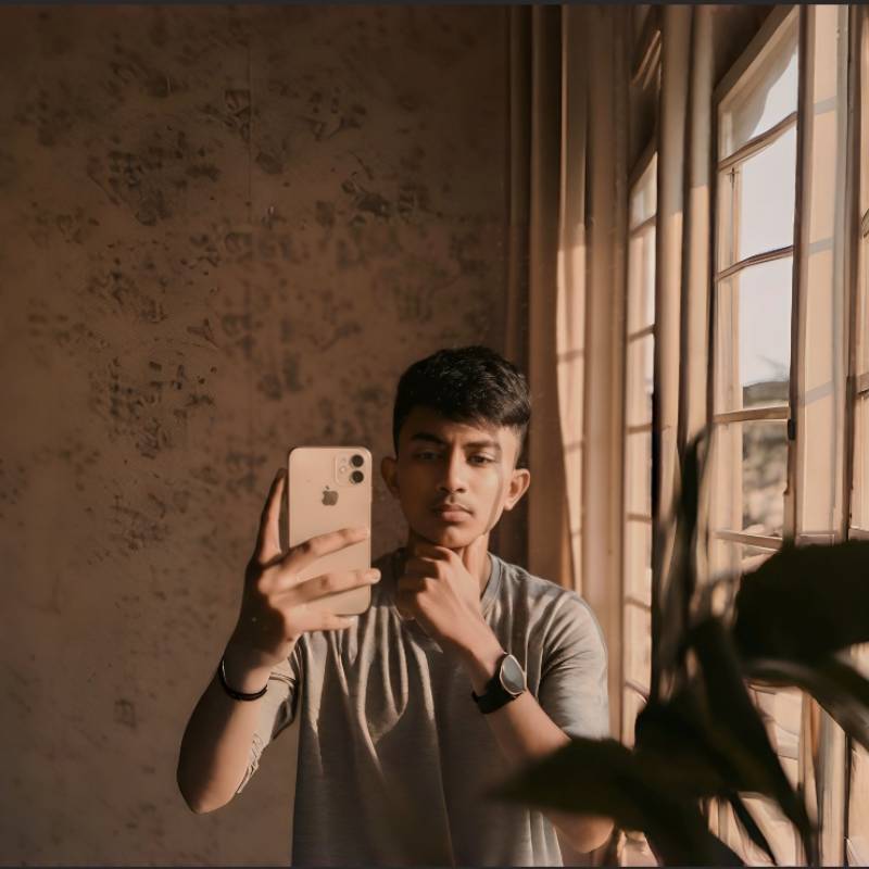 MAHIM, 20, Lienz