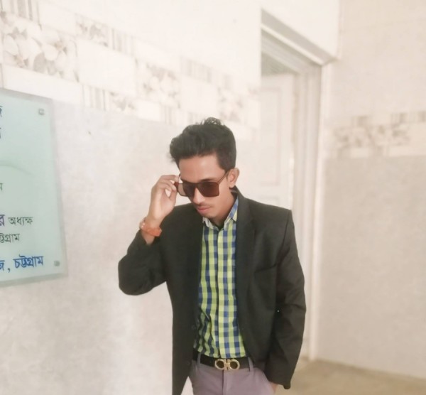 YEASIN, 26, Cyangugu