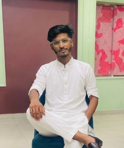 Al-Amin, 26, Yingshouyingzi