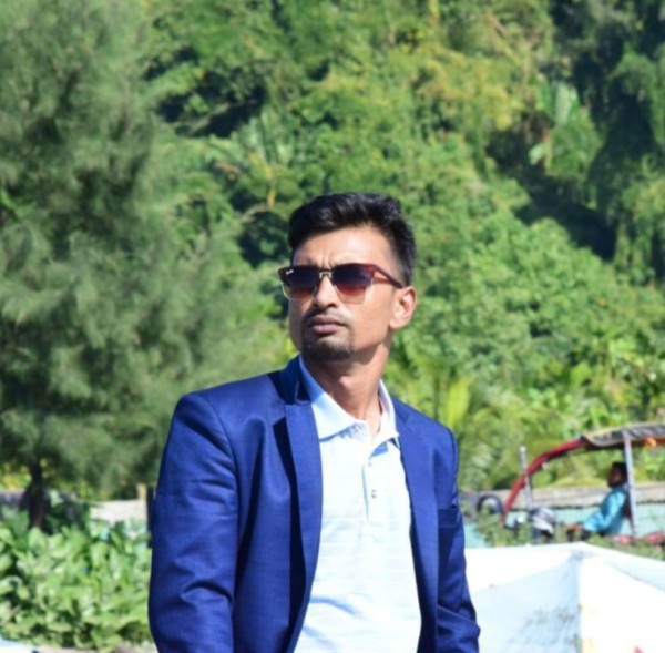 Anamul, 33, Honolulu
