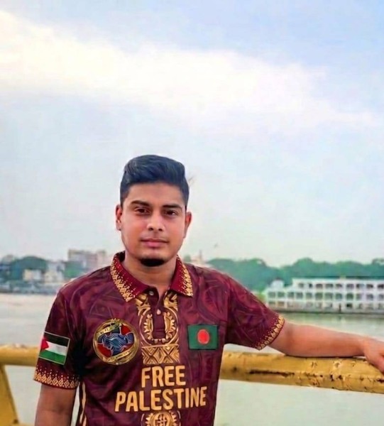 Parosh, 26, Edo