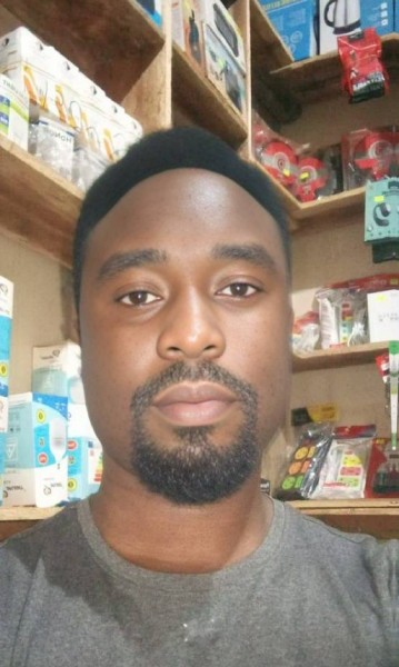 Stephen, 27, Spelle