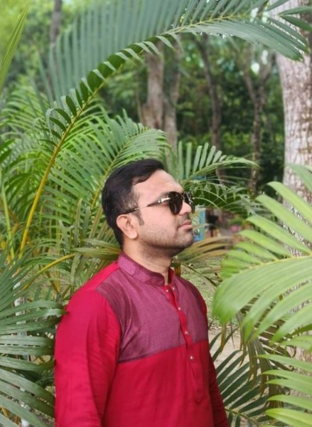 M Hasan, 25, Bergen
