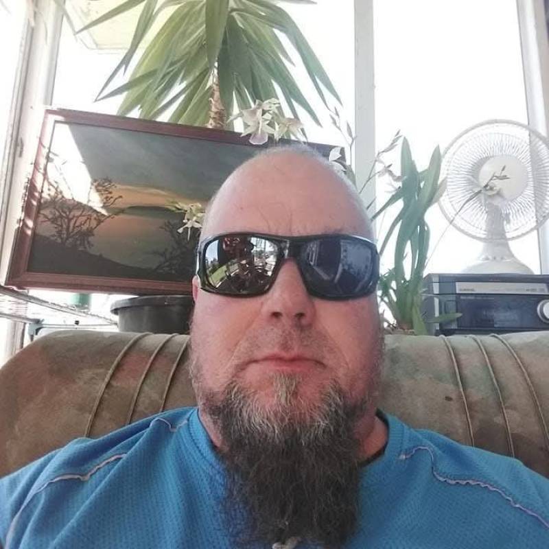 Tony, 51, Turmalina
