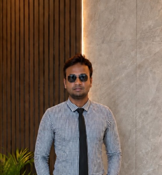 Max Mahmud, 28, Dobrovnik