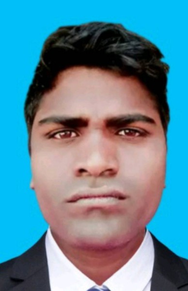 Alom, 38, Helln