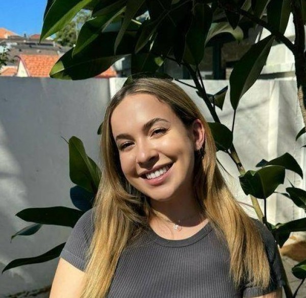 Jenna, 26, Regensdorf