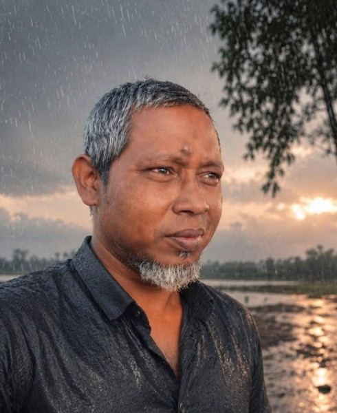 Mehedi Hasan, 46, Sisia