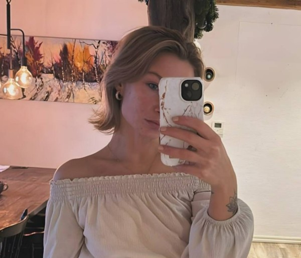 Silvia, 40, Ksebia