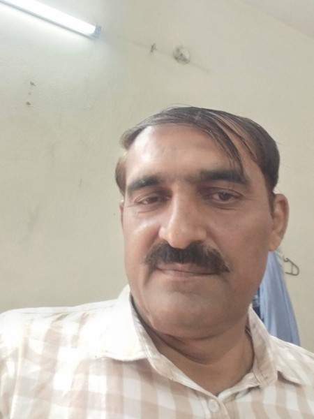 Javed, 42, Marratxi