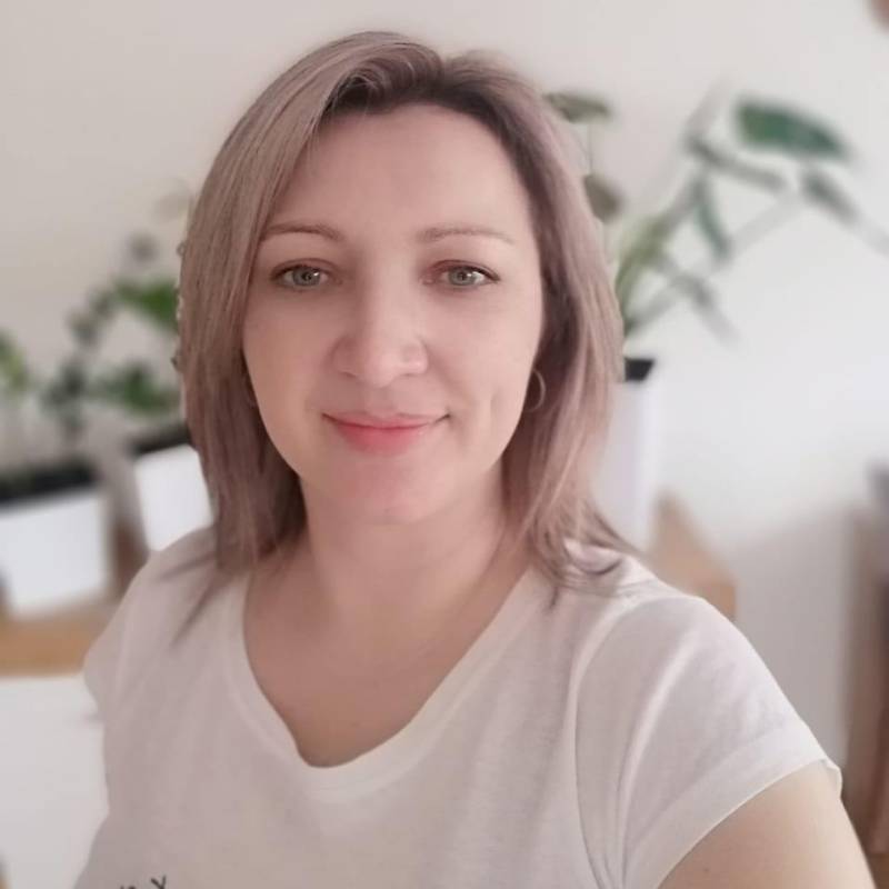 JuliaMartins, 32, Benetser
