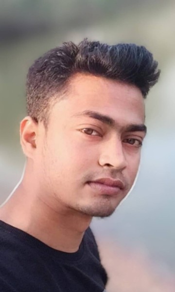 Mass, 26, Leova