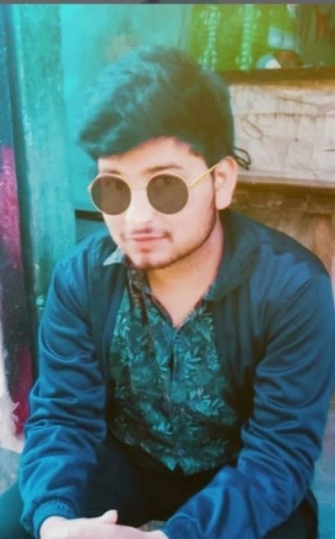 Anuj Kumar, 27, Francais